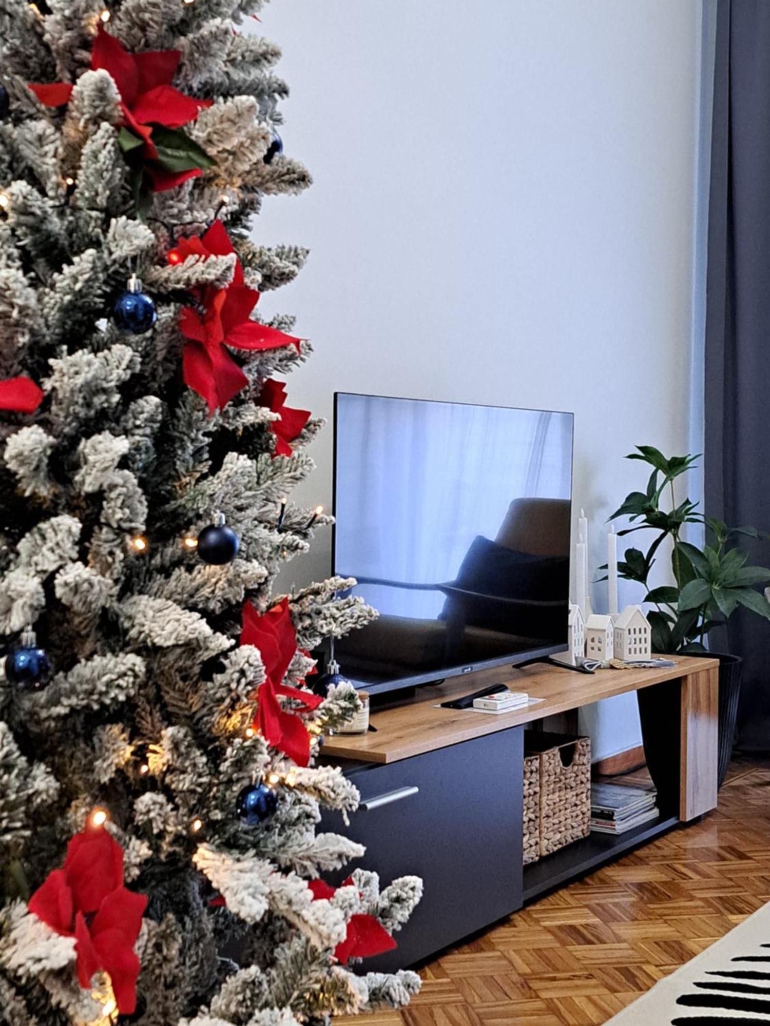 סרס Stylish City Center Apartment מראה חיצוני תמונה